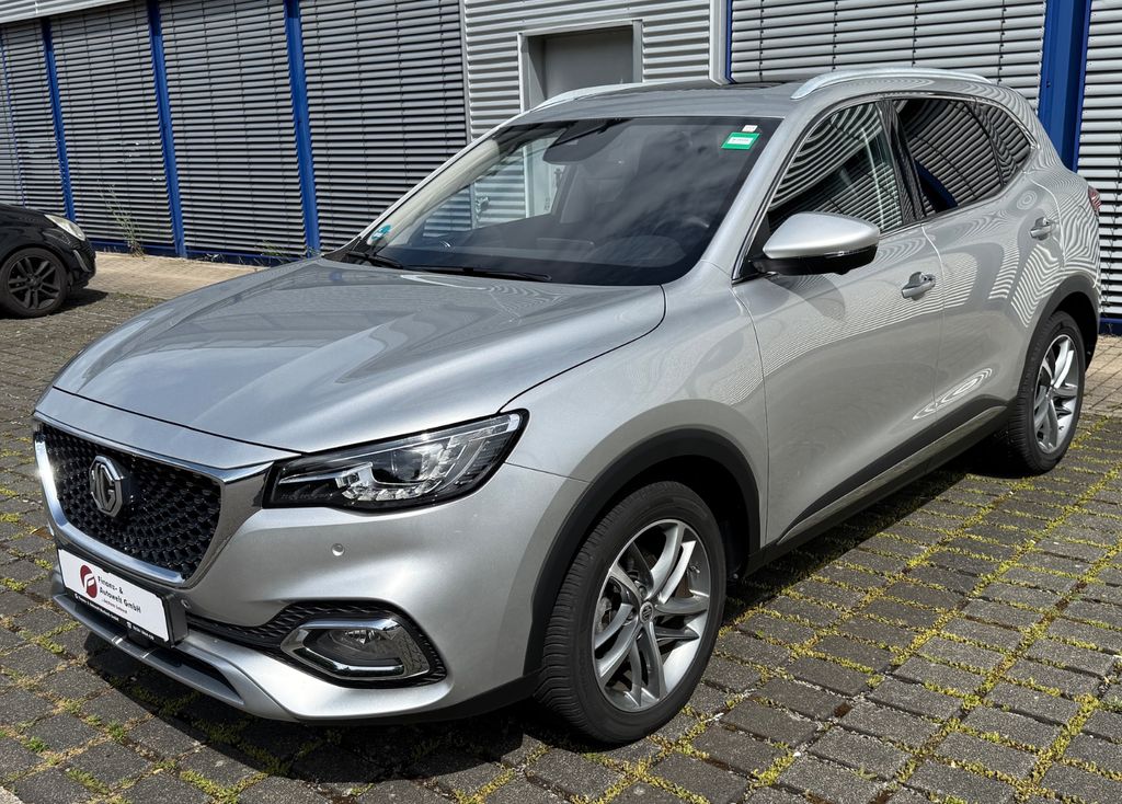 MG HS 2023