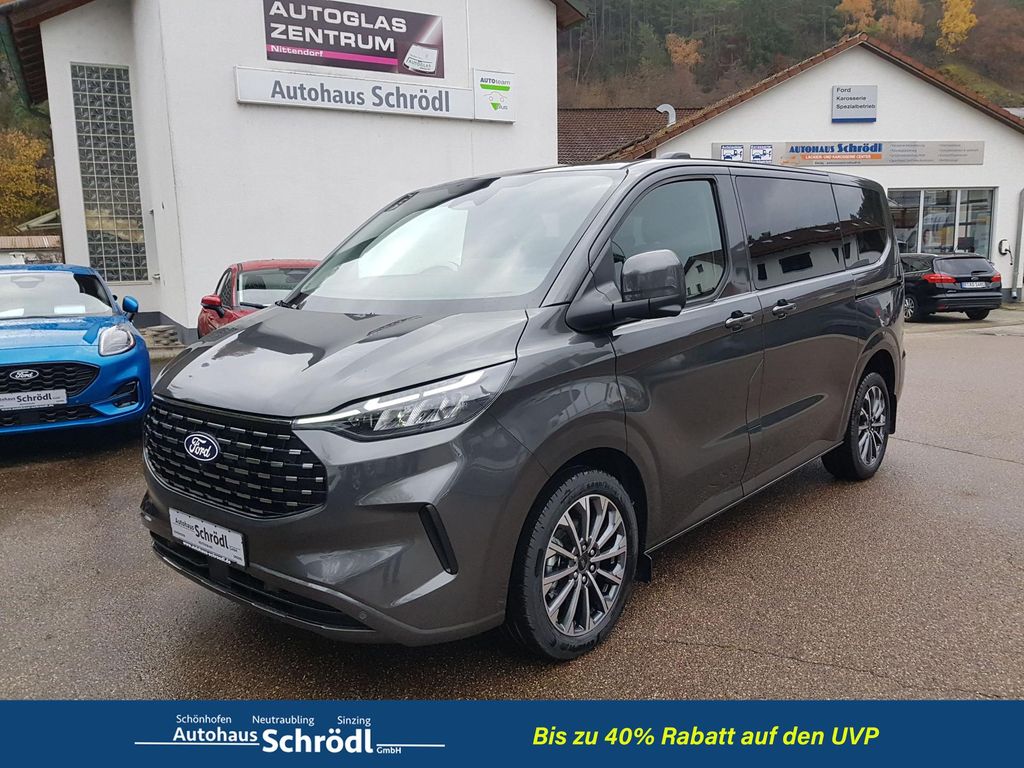 Ford Tourneo Custom 2025