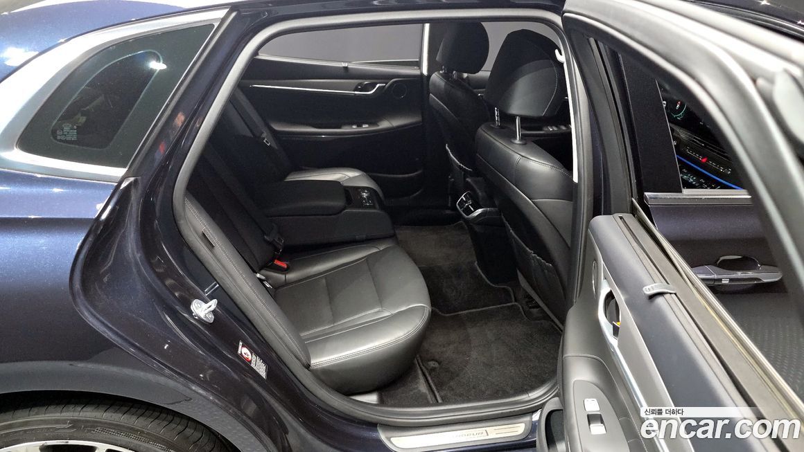 Hyundai Grandeur 2021