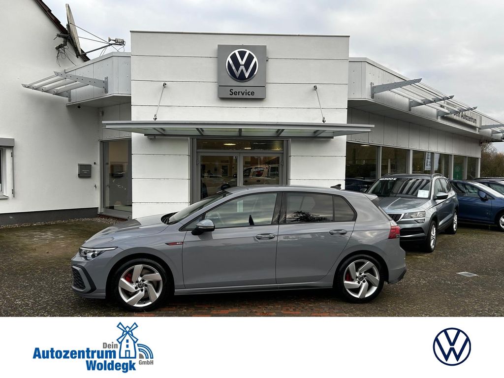 Volkswagen Golf 2021