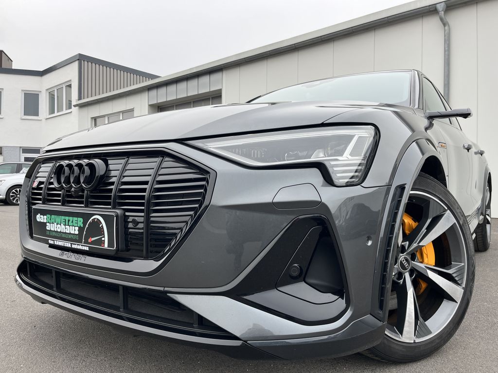 Audi e-tron 2022