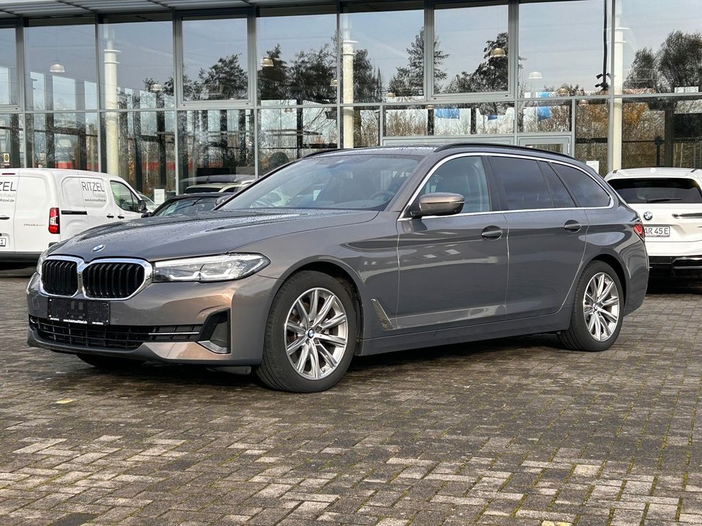 BMW 520 2023