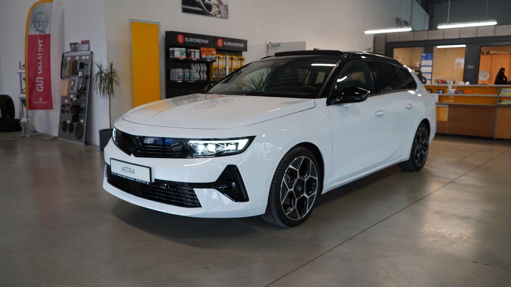 Opel Astra 2024