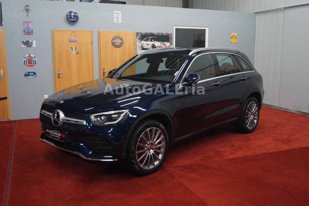 Mercedes-Benz GLC 300 2021