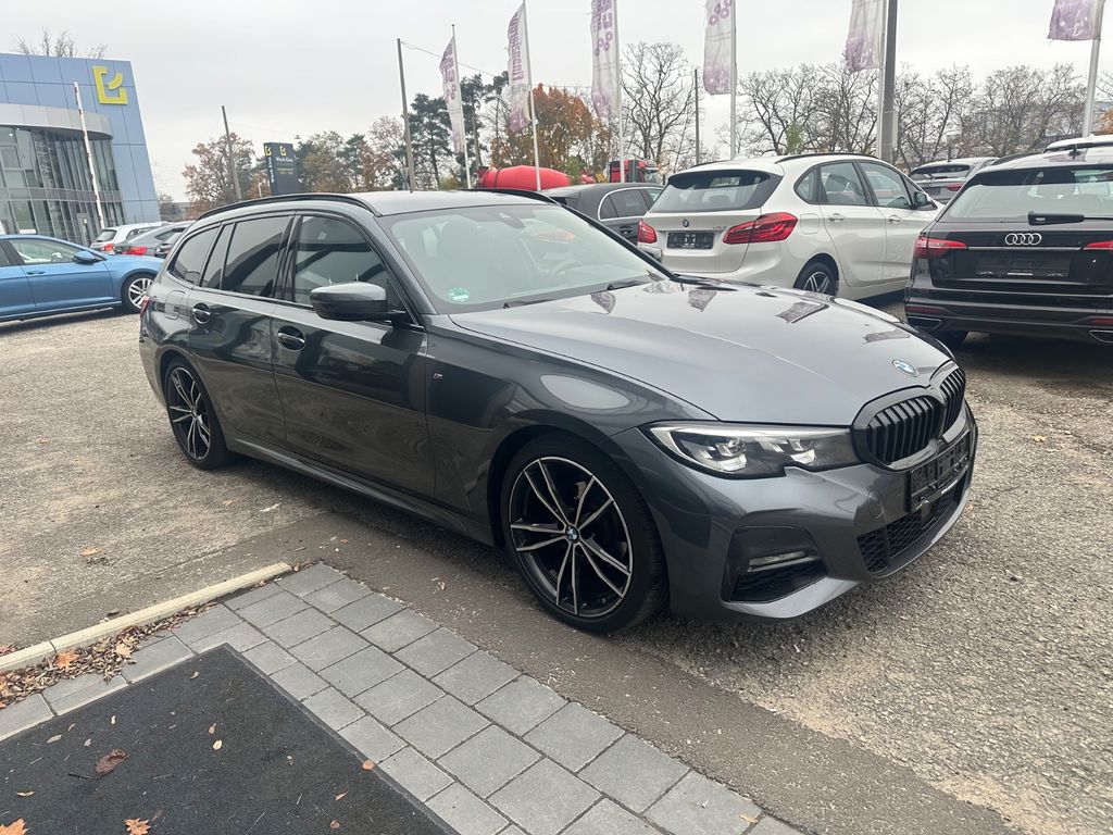 BMW 318 2021