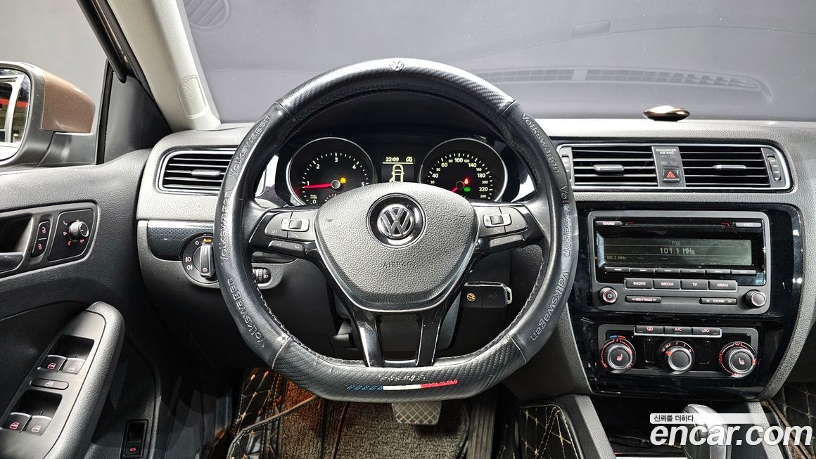 Volkswagen Jetta 2015