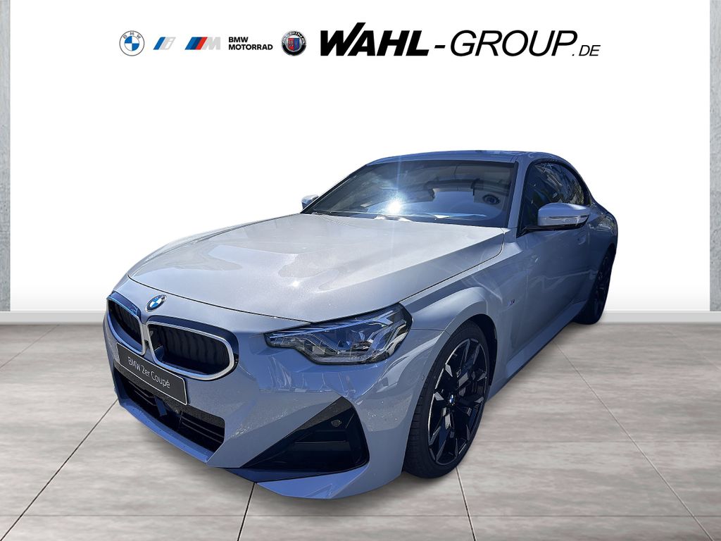 BMW 230 2025