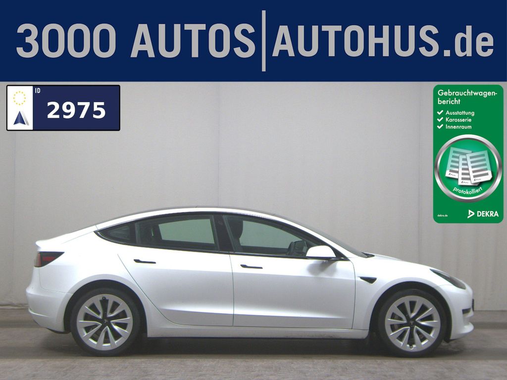 Tesla Model 3 2022