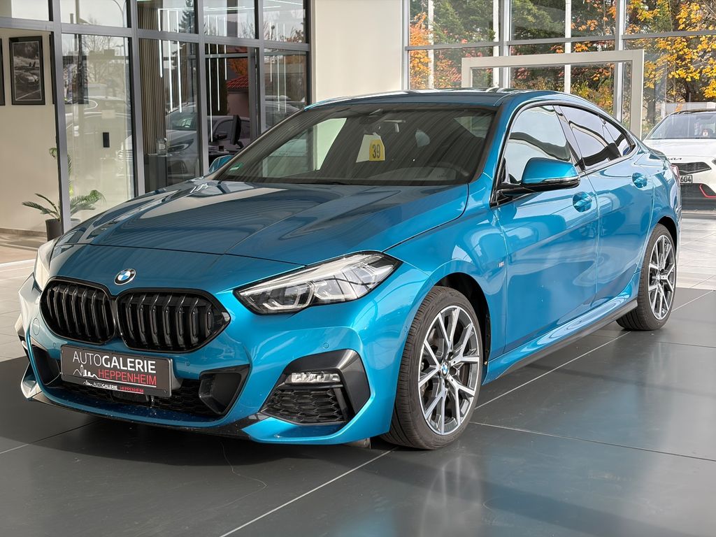 BMW 218 2023