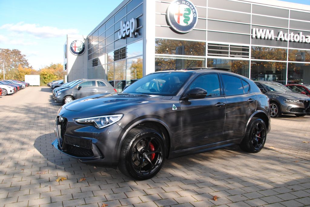 Alfa Romeo Stelvio 2021