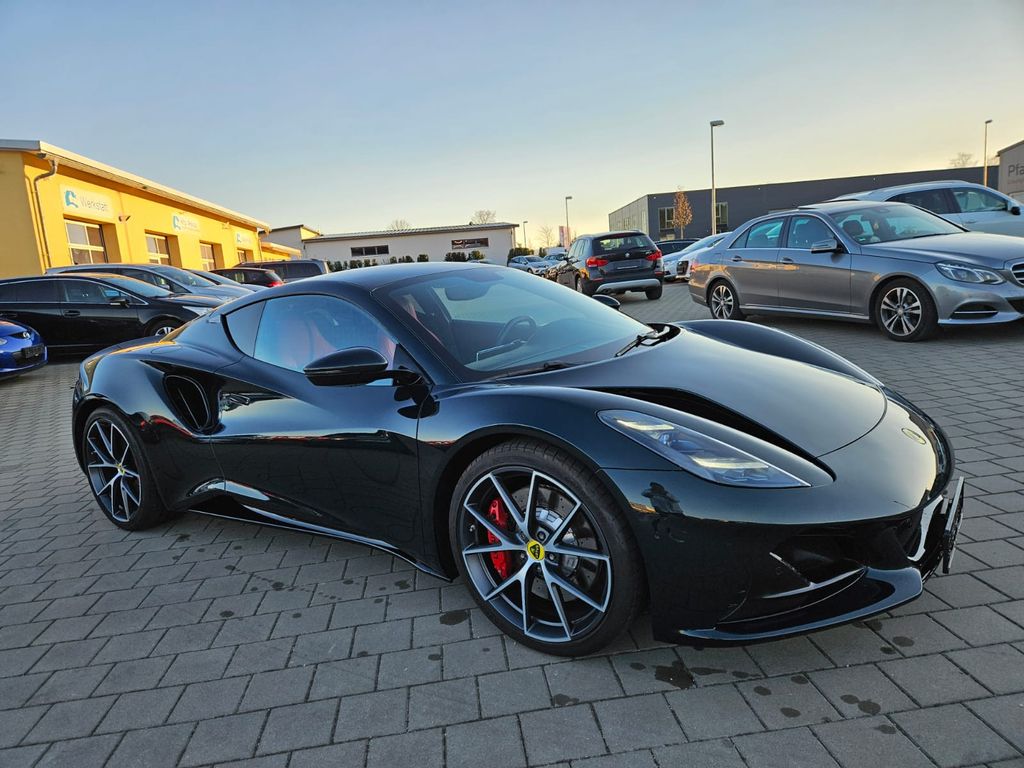 Lotus Emira 2023