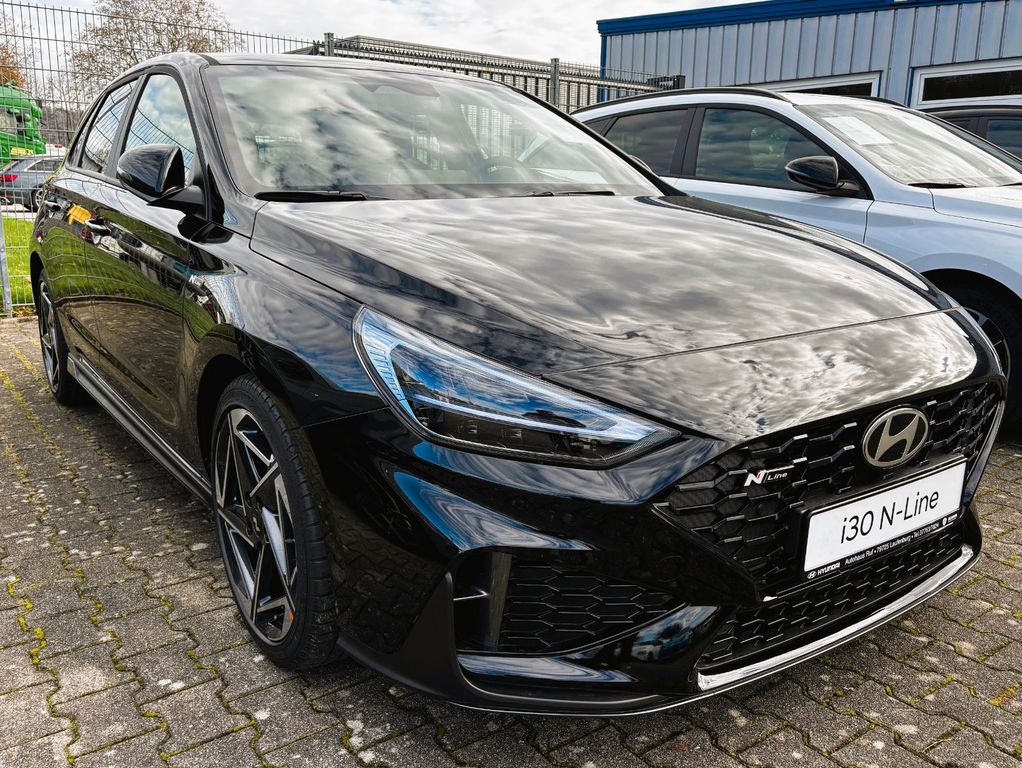 Hyundai i30 2025