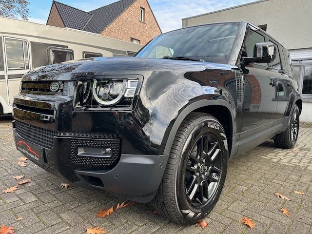 Land Rover Defender 2025