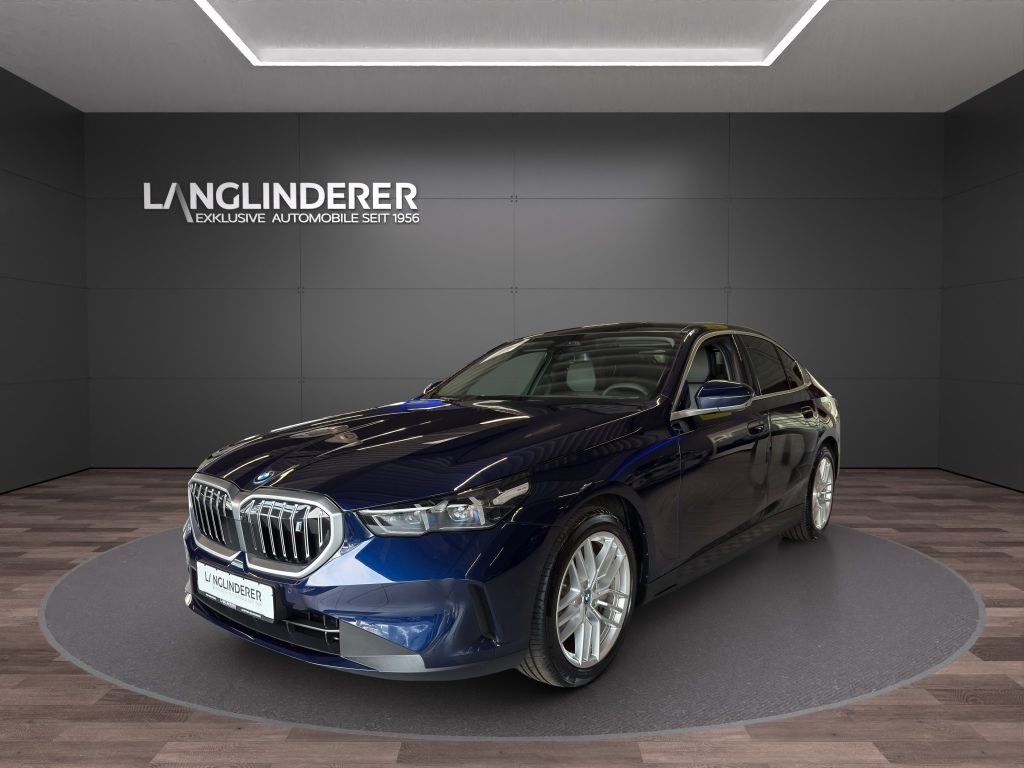 BMW i5 2024