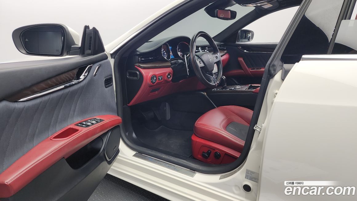 Maserati Quattroporte 2018