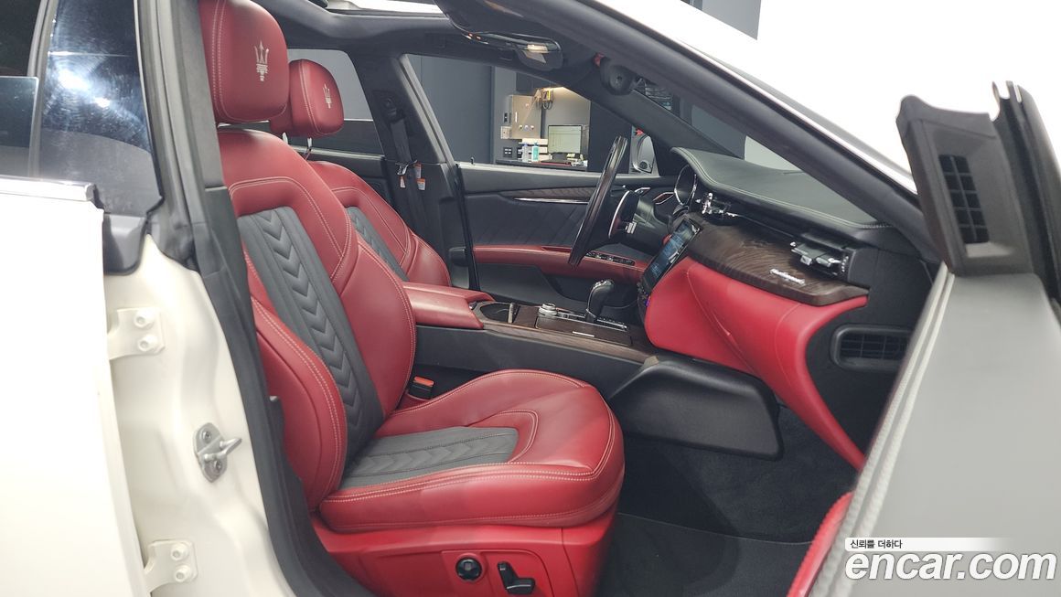 Maserati Quattroporte 2018