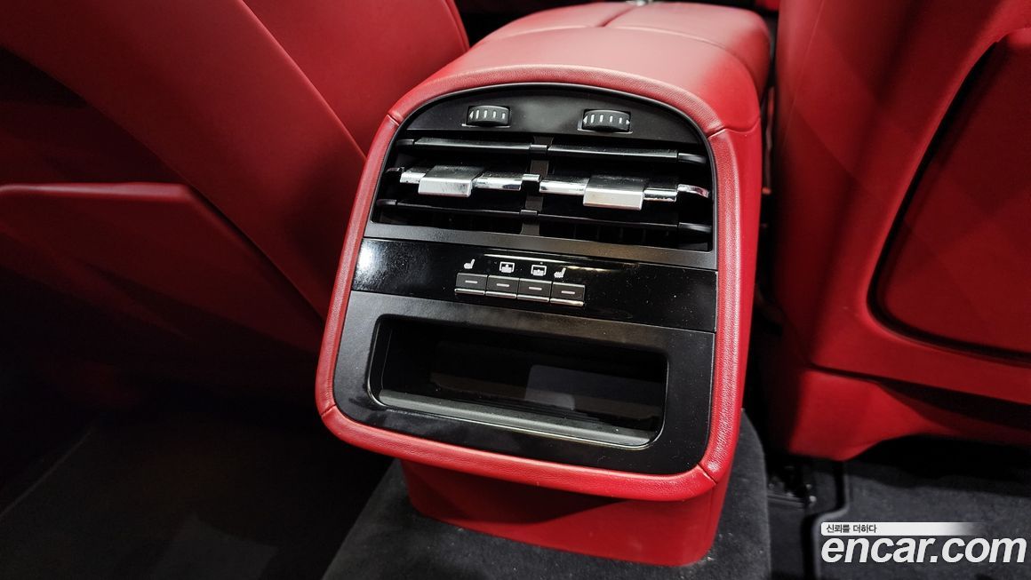 Maserati Quattroporte 2018