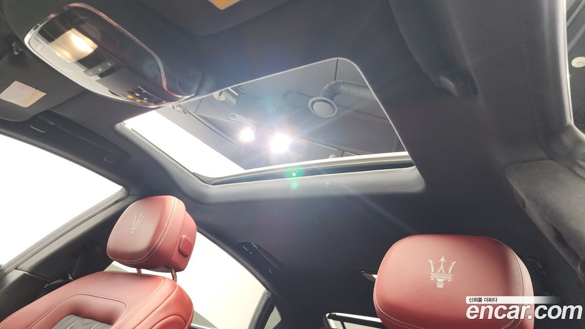 Maserati Quattroporte 2018