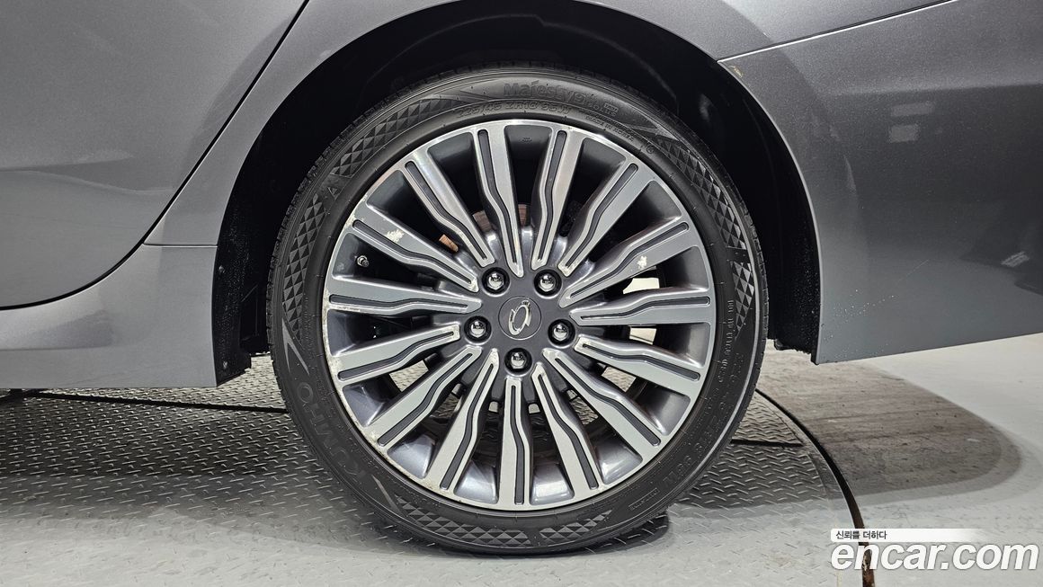 Renault-KoreaSamsung SM7 2018