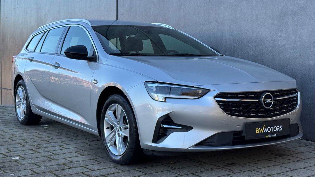 Opel Insignia 2021
