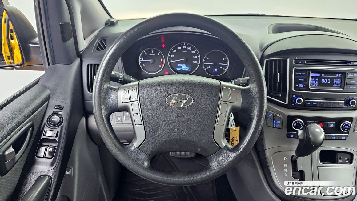 Hyundai Starex 2018