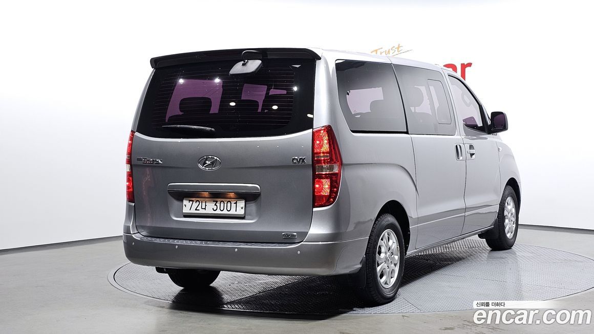 Hyundai Starex 2012