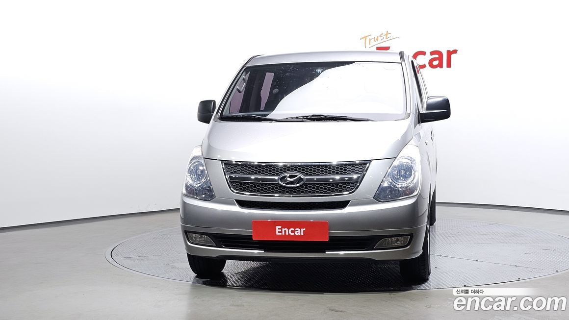Hyundai Starex 2012