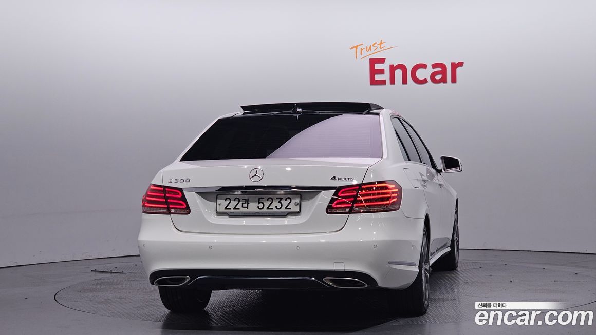 Mercedes-Benz E-Class 2014