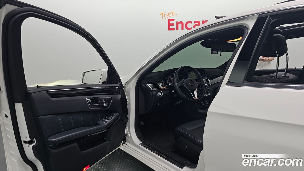 Mercedes-Benz E-Class 2014