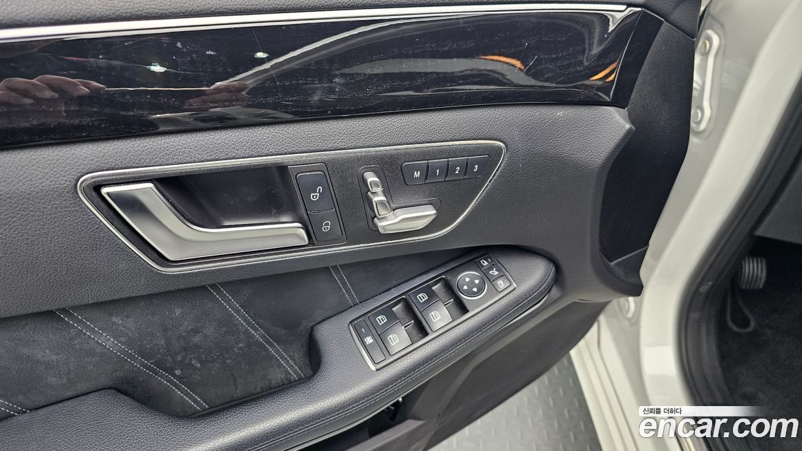 Mercedes-Benz E-Class 2014