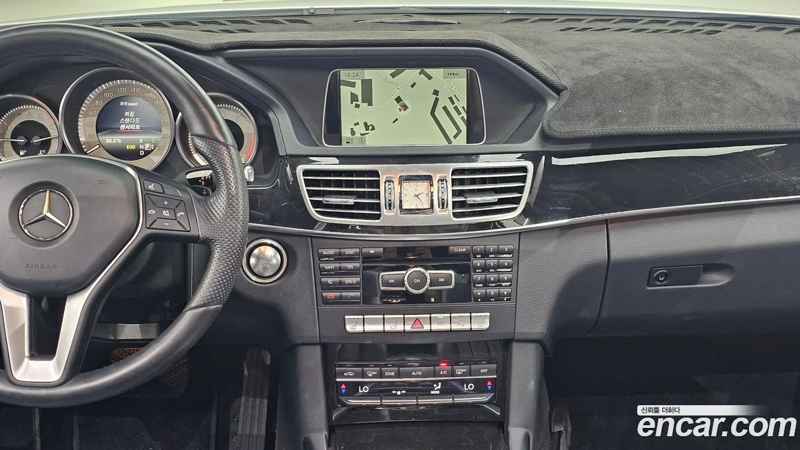 Mercedes-Benz E-Class 2014