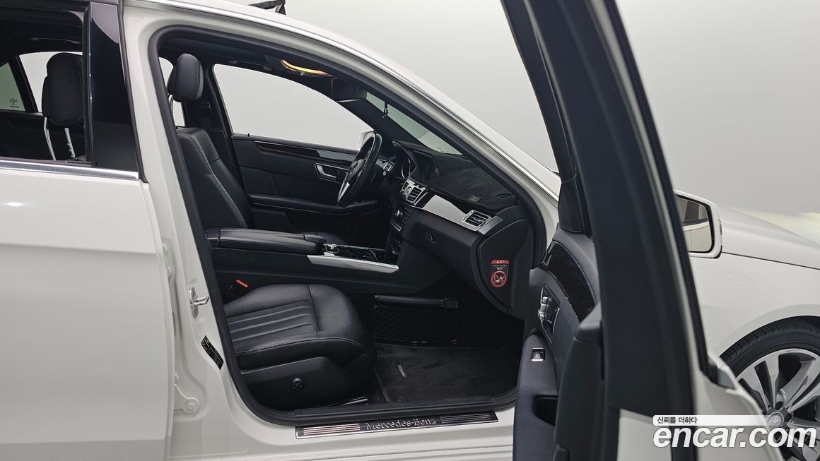 Mercedes-Benz E-Class 2014