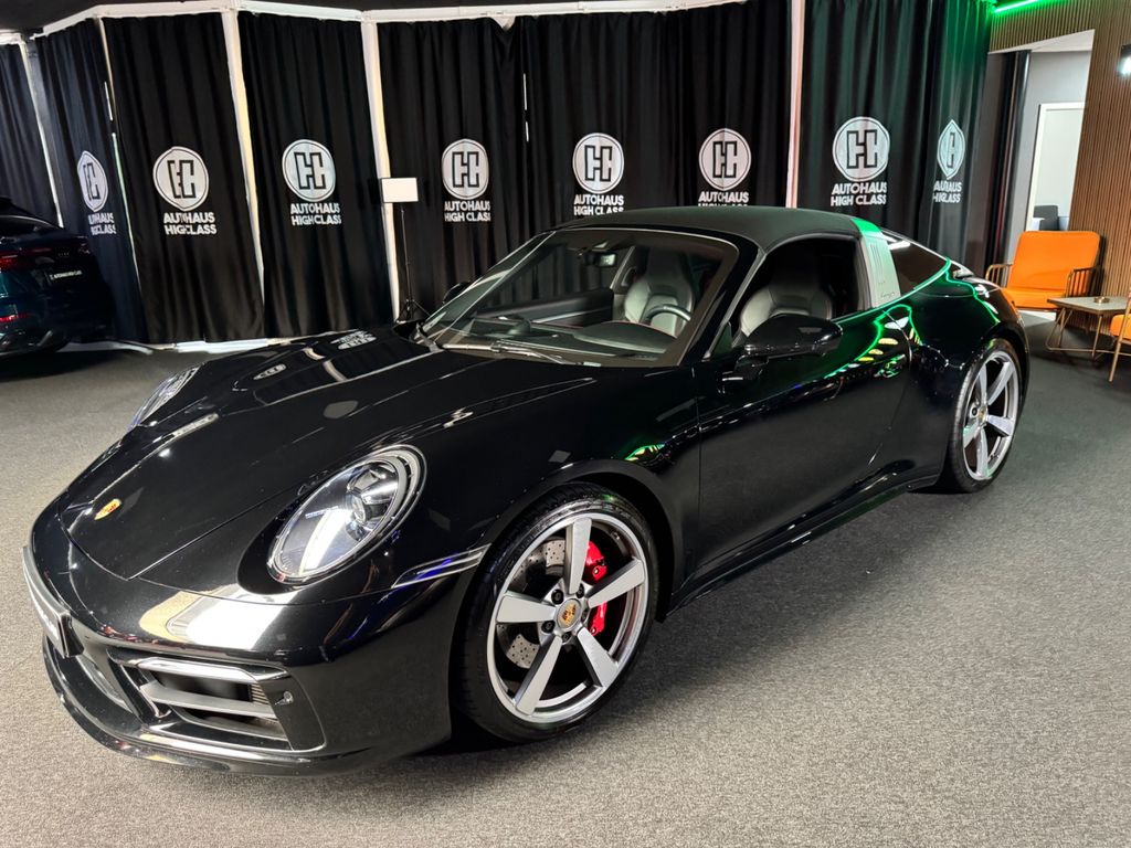 Porsche 911 2021