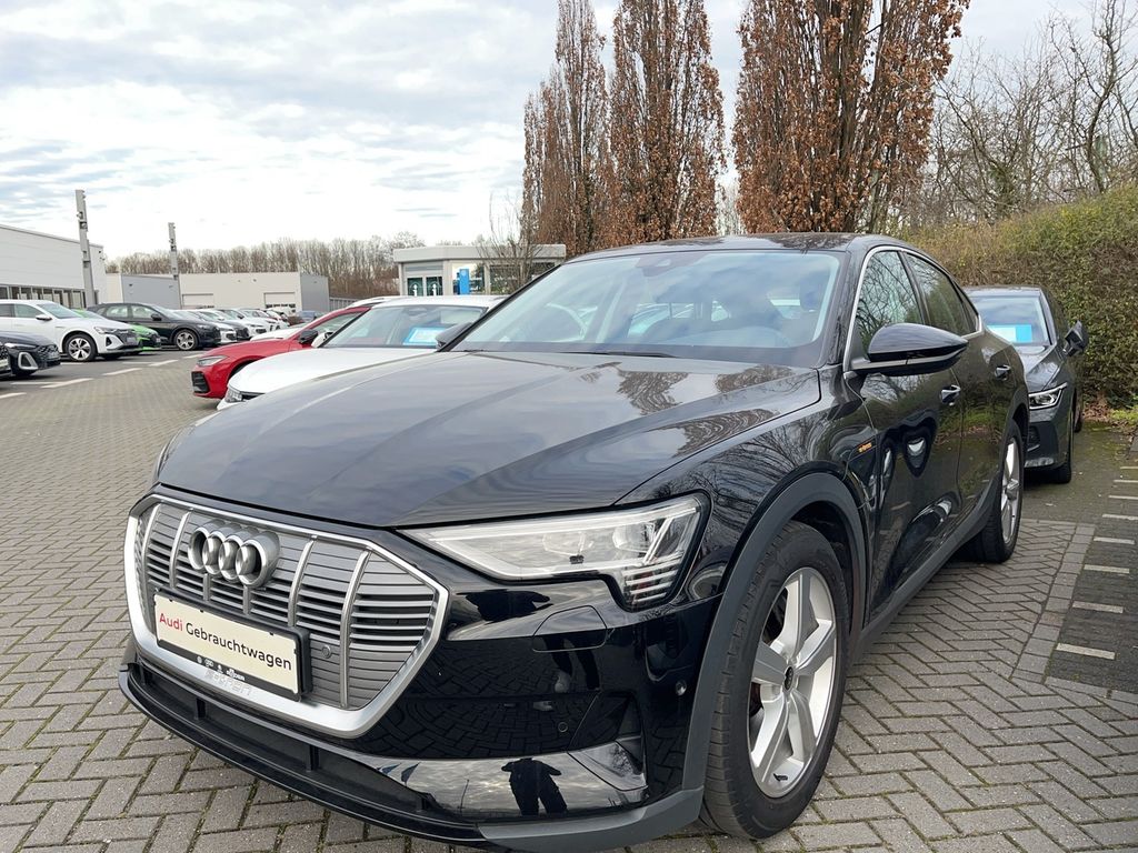 Audi e-tron 2022