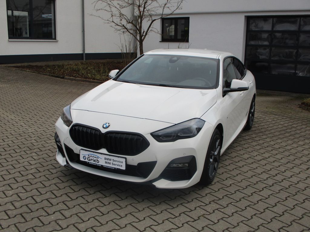 BMW 218 2024