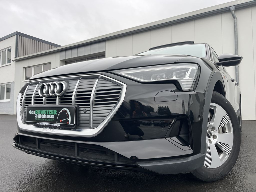 Audi e-tron 2022