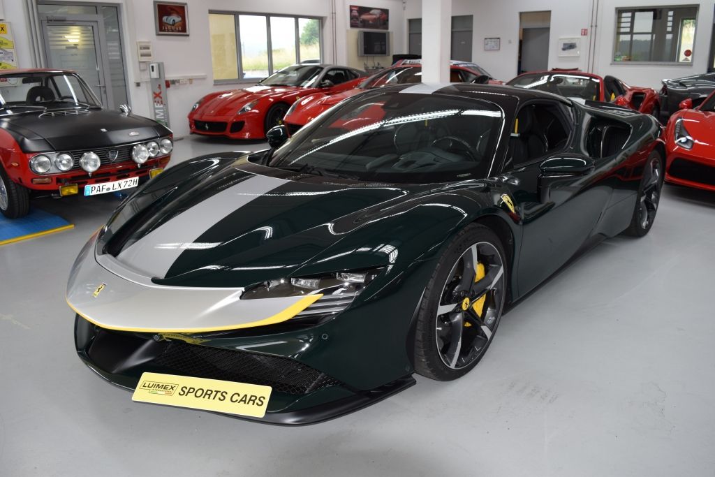 Ferrari SF90 2021