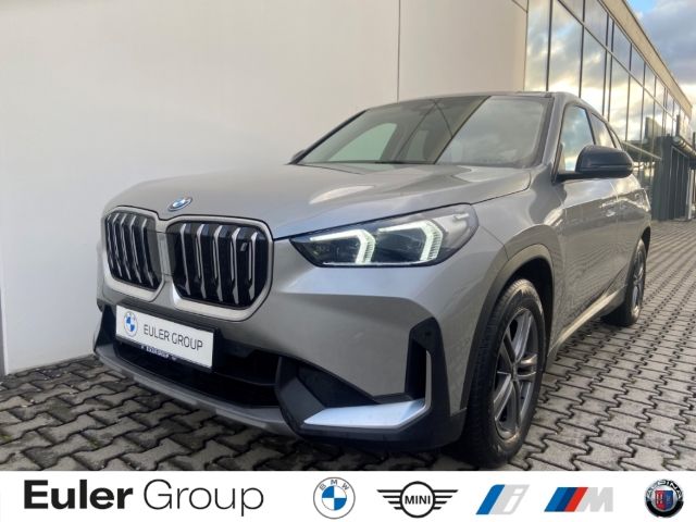 BMW iX1 2023
