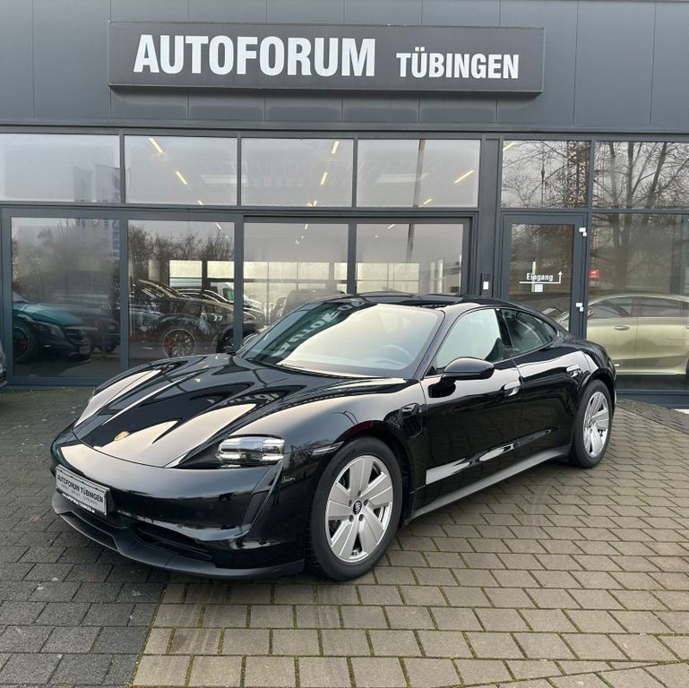 Porsche Taycan 2022