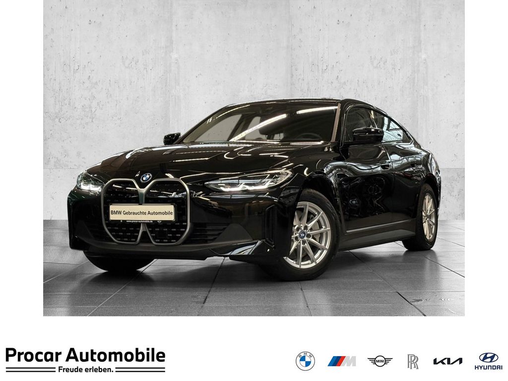 BMW i4 2023