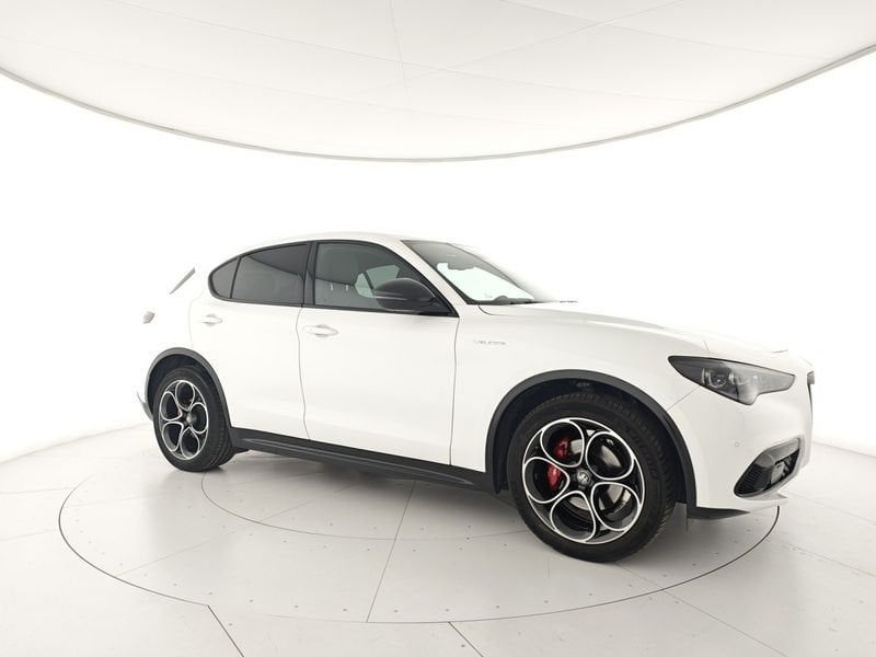 Alfa Romeo Stelvio 2024