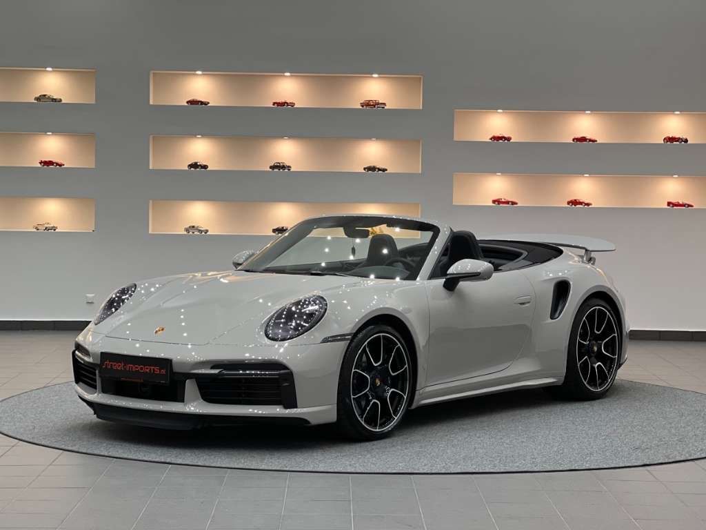 Porsche 992 2022