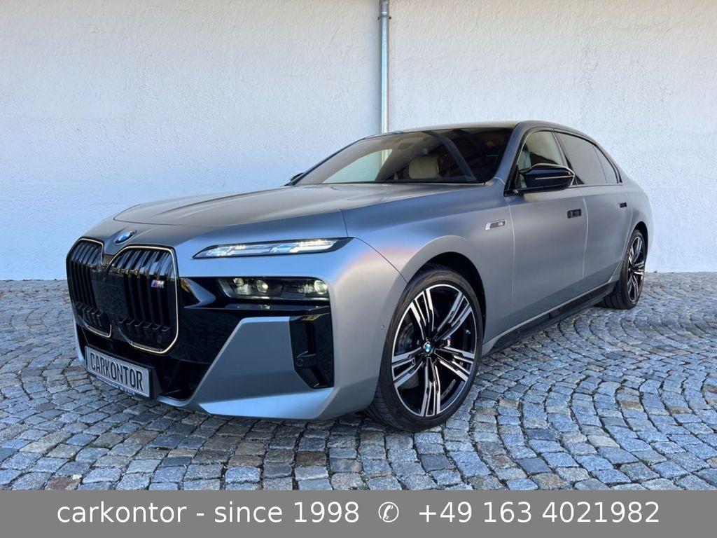 BMW i7 2024
