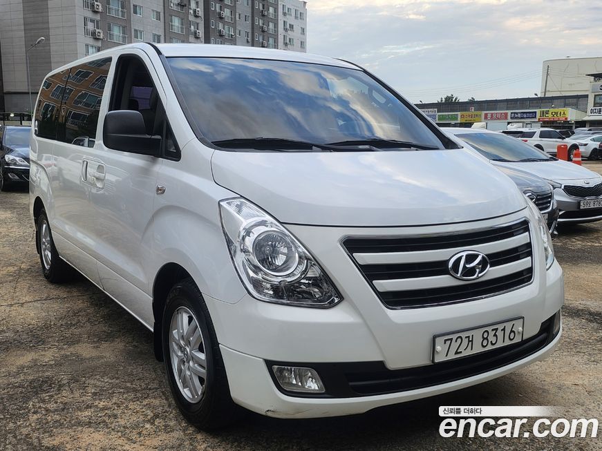 Hyundai Starex 2016
