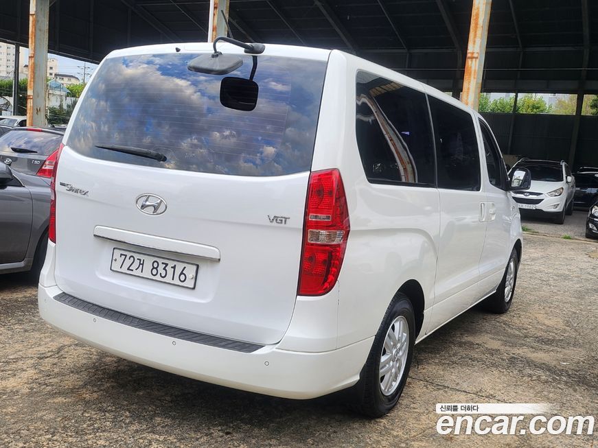 Hyundai Starex 2016