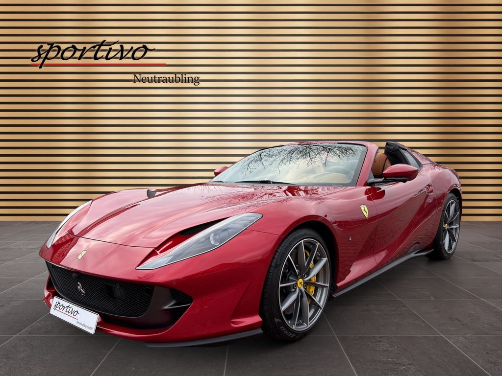 Ferrari 812 2021