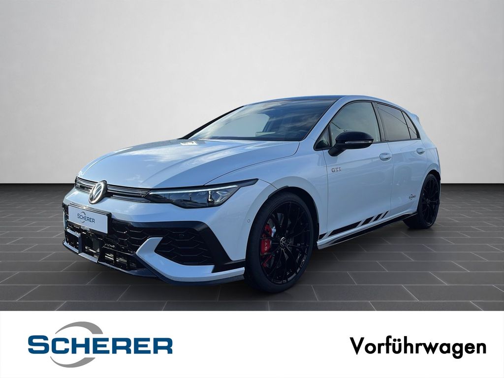 Volkswagen Golf 2025