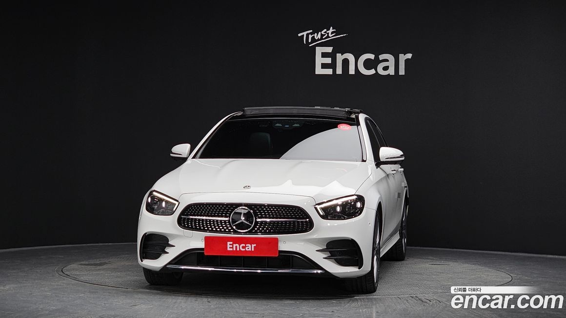 Mercedes-Benz E-Class 2021