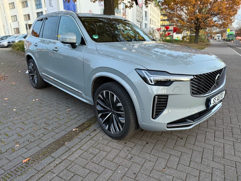 Volvo XC90 2025