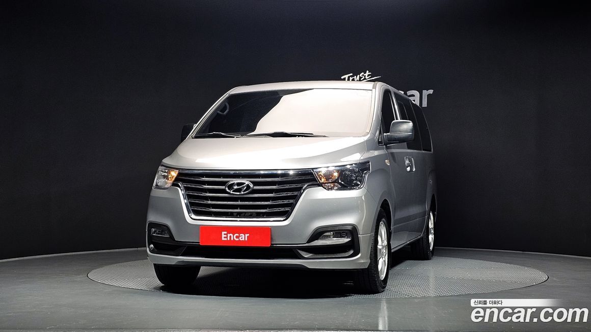 Hyundai Starex 2019
